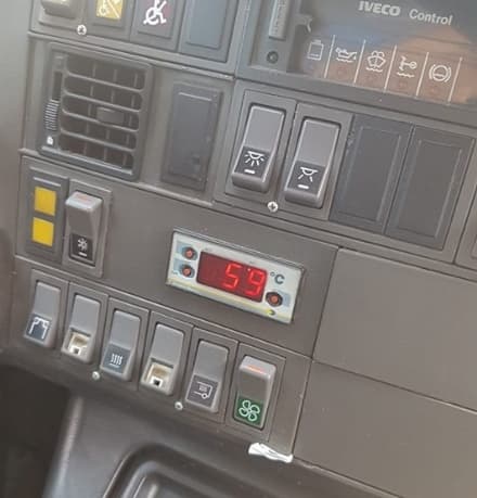 CIRIE' - 50 gradi sul pullman Gtt senza aria condizionata: saltano le corse sostitutive della ferrovia Torino-Ceres