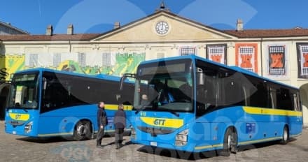IVREA - Ecco i nuovi pullman di Gtt: subito in strada sulle linee del Canavese - FOTO e VIDEO