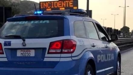 BRANDIZZO-VOLPIANO - Auto ribaltata in autostrada: un ferito grave