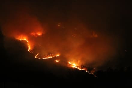 BELMONTE - «La preparazione di Aib e Vigili del fuoco ha salvato case, persone e Santuario»