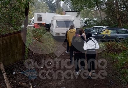 RAVE PARTY - Giovani canavesani a Nichelino per il maxi rave di Stupinigi: identificati dalla polizia