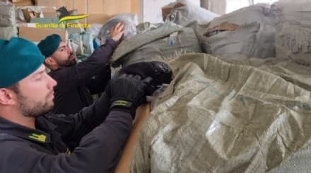 BORGARO - Falso «Made in Italy», sequestrate 600mila scarpe taroccate