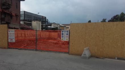 CASTELLAMONTE - «Dal Comune un regalo ai costruttori privati»