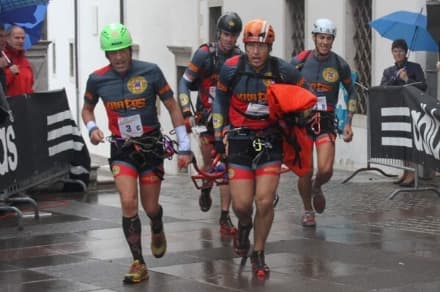 MONTAGNA - La delegazione Canavesana del soccorso alpino alla «Dolomiti Rescue Race»
