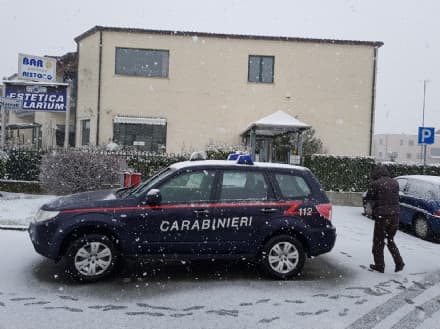 SALASSA - Spaccata al bar: il colpo fallisce - FOTO