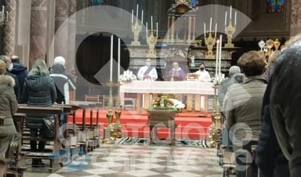 CASTELLAMONTE - L'addio ad Ettore Rosboch. Il parroco don Angelo: «Oggi ha rivisto sua figlia»