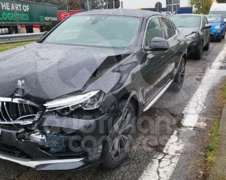 TANGENZIALE DI TORINO - Raffica di incidenti stradali: tre feriti a Borgaro - FOTO