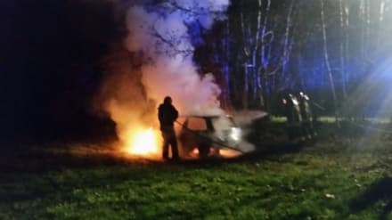 RIVAROLO - Auto in fiamme in frazione Argentera