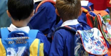BANCHETTE- A scuola senza zaino ma con più responsabilità