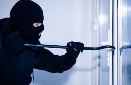 CANAVESE - Furti nelle case, il ladro seriale è sparito nel nulla: salta (di nuovo) il processo