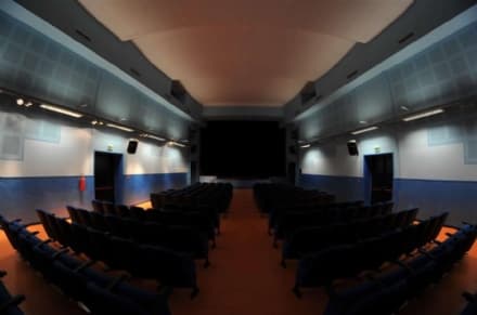 BOSCONERO - Spettacolo dell'Asl al teatro comunale