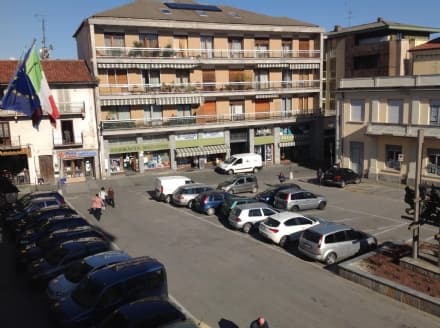 CUORGNE' - Addio ai panettoni di cemento, terrore dei distratti