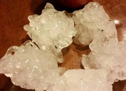 AGLIE' - La grandine danneggia municipio e castello ducale