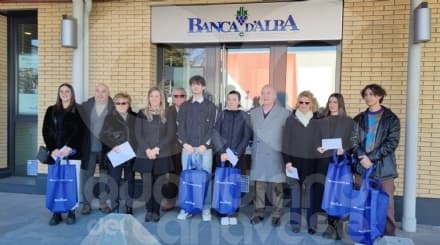 RIVAROLO CANAVESE - Consegnate le cinque borse di studio della Fondazione RivaBanca - FOTO
