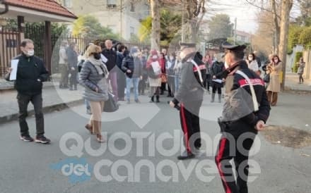 CUORGNE' - No Green Pass dai carabinieri denunciano Draghi e il Governo per il «ricatto vaccinale» - FOTO e VIDEO