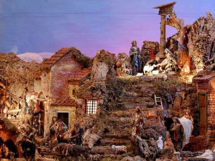 IVREA - Il concorso del presepe più bello si fa, anche senza le scuole