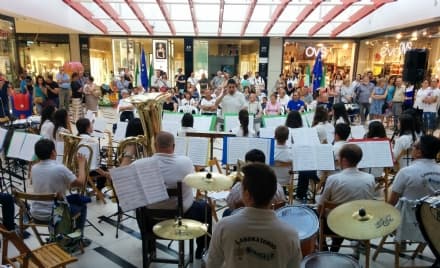 RIVAROLO - La galleria dell'Urban Center diventa un teatro - FOTO e VIDEO