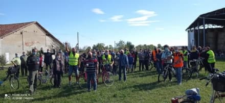 FAVRIA - Più di cento partecipanti alla biciclettata della Pro loco - FOTO