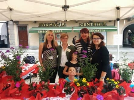 RIVAROLO - Un fiore «speciale» per la festa della mamma