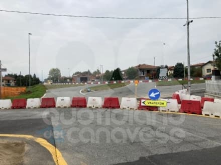 BUSANO - Finalmente la rotonda: partiti i lavori - FOTO