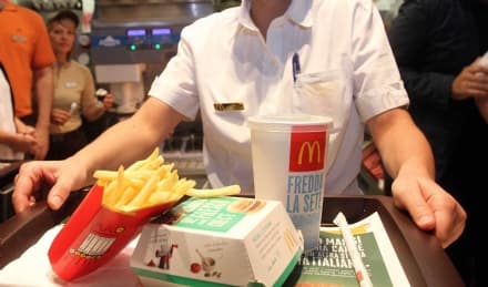 LAVORO IN CANAVESE - 1000 domande per 40 posti nel nuovo Mc Donald's che aprirà a Chivasso