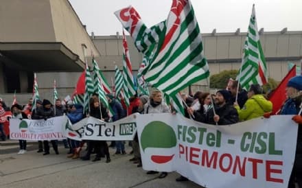 IVREA - Comdata ne lascia a casa 170: prime reazioni politiche