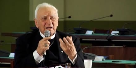 IVREA - Il vescovo emerito Bettazzi racconta il Concilio Vaticano II