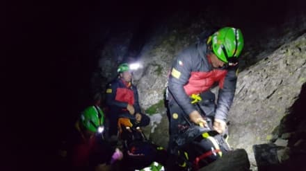 SETTIMO VITTONE - Un uomo disperso in montagna, lo cercano vigili del fuoco e soccorso alpino
