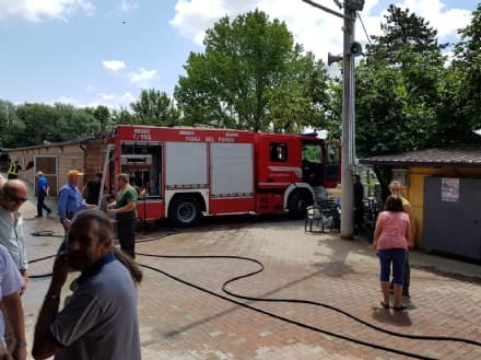 BAIRO - Incendio alla Rolanda: una scintilla provoca le fiamme