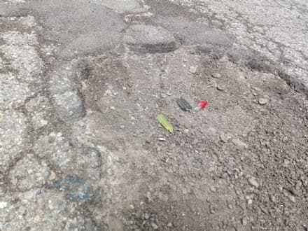 ALPETTE-CUORGNE' - Voragini nell'asfalto sulla provinciale: «Un pericolo enorme» - FOTO