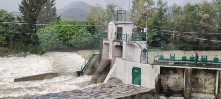 CANAVESE - Il torrente Orco nella notte ha superato il livello di guardia a Spineto - FOTO