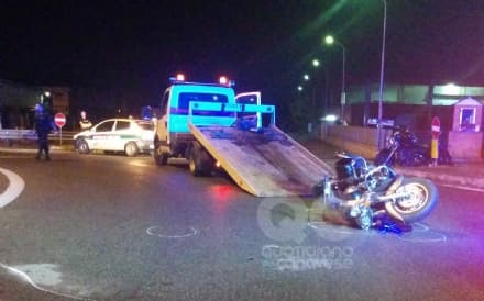 SAN GIUSTO - Incidente notturno: motociclista grave - FOTO e VIDEO