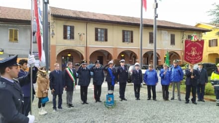 SAN MAURIZIO CANAVESE - Celebrato il IV Novembre con le ragazze e i ragazzi della «Remmert»
