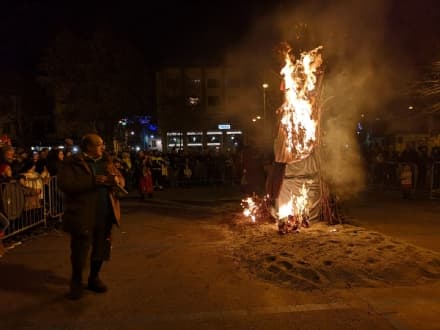 CUORGNE' - Il gran falò della Befana ha salutato le feste - VIDEO