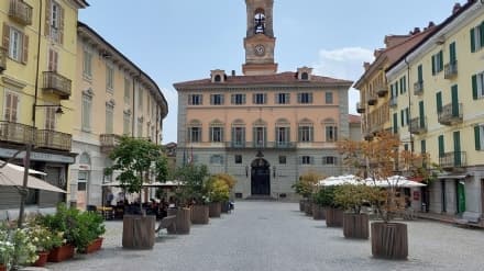 IVREA - Una petizione per dehors «gratis» per bar e ristoranti fino a fine estate