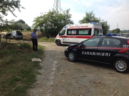 FAVRIA - TRAGEDIA SULLA FAVRIASCA: MUORE IN AUTO A 36 ANNI - FOTO E VIDEO