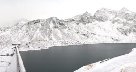 CANAVESE - La pioggia cancella l'emergenza incendi. Prima neve a Ceresole e Piamprato