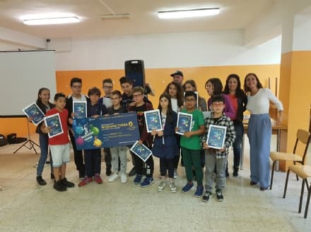 VEROLENGO - La scuola premiata nel progetto «Missione Terra»