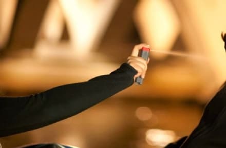 IVREA - Spray urticante in discoteca: tre ragazze costrette a ricorrere alle cure del pronto soccorso