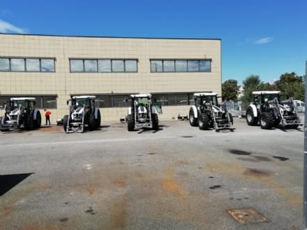 CITTA' METROPOLITANA - Cinque Lamborghini per la manutenzione stradale