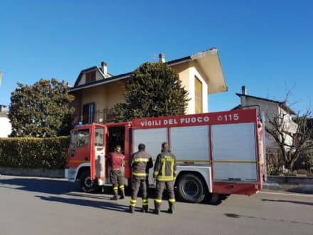 RIVAROLO - Incendio camino: pronto intervento dei vigili del fuoco