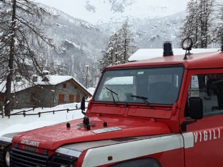 CERESOLE REALE - Due turisti bloccati nella neve: salvati dal soccorso alpino e dai vigili del fuoco