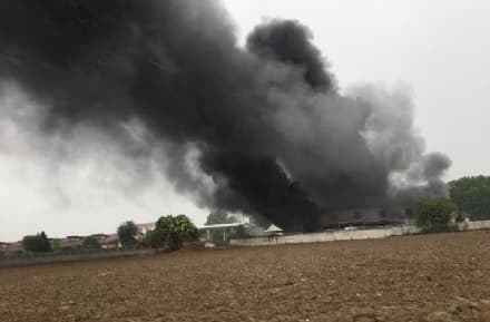 LEINI - Incendio azienda: indagini in corso sulle cause - VIDEO