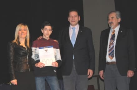 CUORGNE' - Simone Focà vince il concorso «Un poster per la pace»