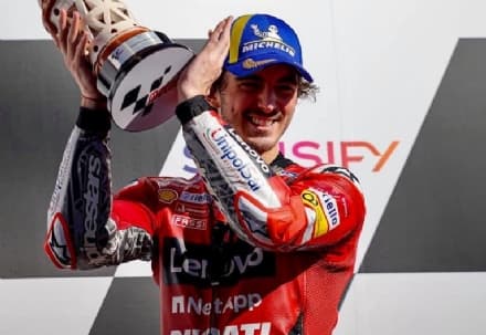 CHIVASSO - Bagnaia trionfa in Portogallo e trascina la Ducati al titolo di Campioni del mondo Costruttori