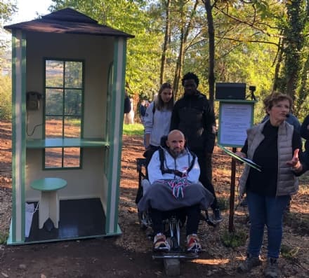 BARONE - Inaugurato il telefono del vento per parlare con i propri cari scomparsi - FOTO
