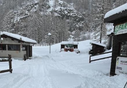 PIAMPRATO - Prima neve, primi impianti per lo sci aperti