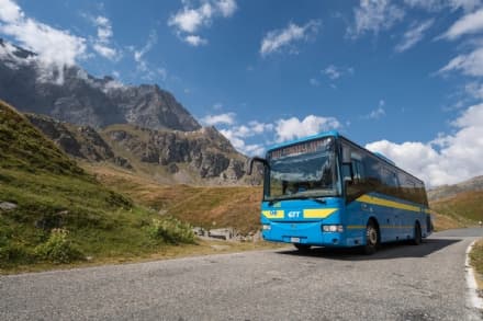 CERESOLE REALE - «A Piedi tra le Nuvole»: tutte le domeniche la strada del Colle del Nivolet chiusa alle auto