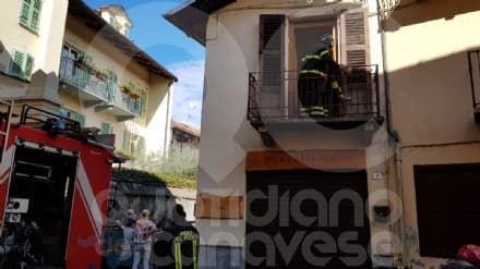 DRAMMA AD AGLIE' - I vigili del fuoco intervengono per un incendio e trovano un uomo morto in casa - FOTO e VIDEO