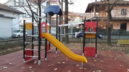 CIRIE' - Rimesso a nuovo il parco giochi di via Rivette a Devesi - FOTO
